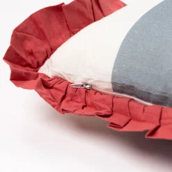 Cojines Y Fundas Decorativas>Almohada Yucatan Rayas Con Volados Rosa