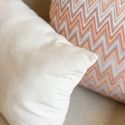 Cojines Y Fundas Decorativas>Cojín decorativo GLOW crudo 45x60cm