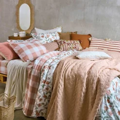 atmosphera Edredones Y Colchas>Colcha STONEWASHED con flecos beige 220x240cm