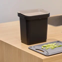 5five Botes De Basura Y Contenedores De Reciclaje>Cubo de basura rectangular negro 5L