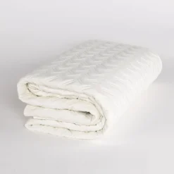 hôma Edredones Y Colchas>Edredón BISTROL blanco de terciopelo 220x240cm