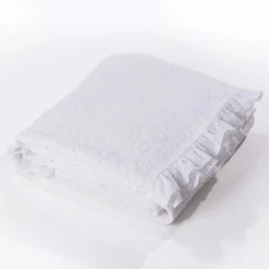 Edredones Y Colchas>Edredón blanco con flores 220x240cm