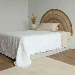 Edredones Y Colchas>Edredón blanco con flores 220x240cm