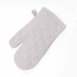 Delantales, Asas Y Paños>Manopla de cocina con frase taupe