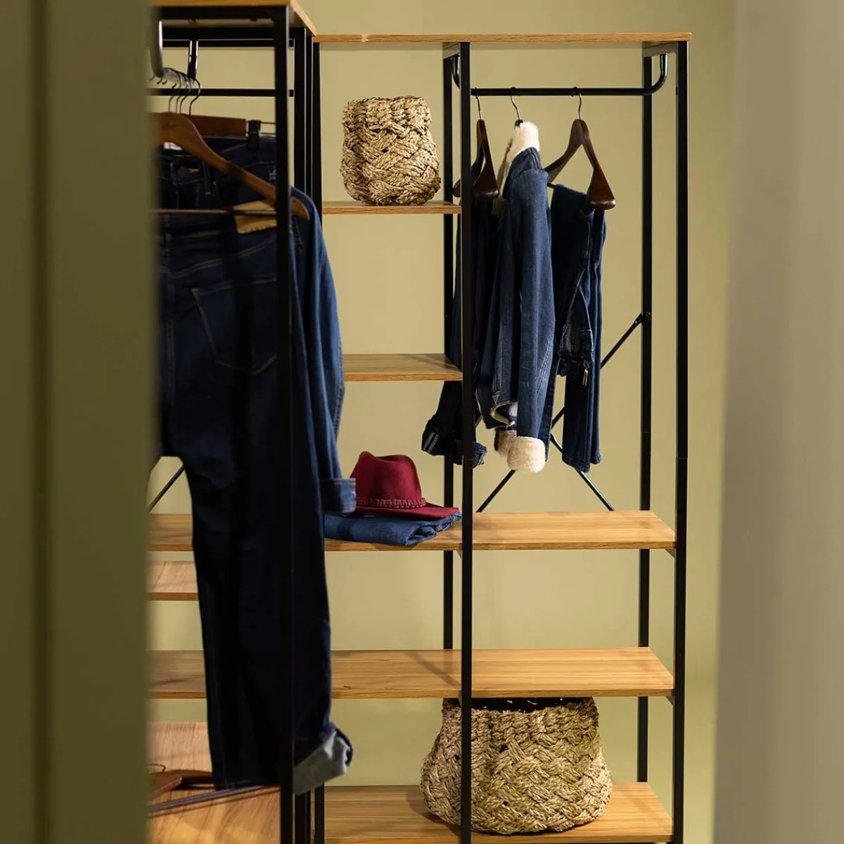 5five Perchas Y Travesaños>Percha Vintage De Madera Para Sacos