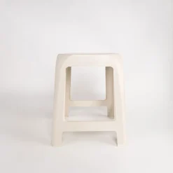 Bancos Y Escaleras>Taburete crema